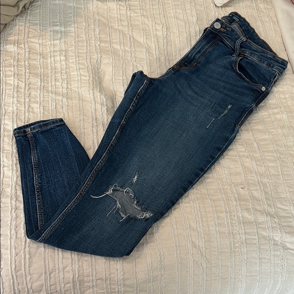 Old Navy Women's Distressed Skinny Jeans